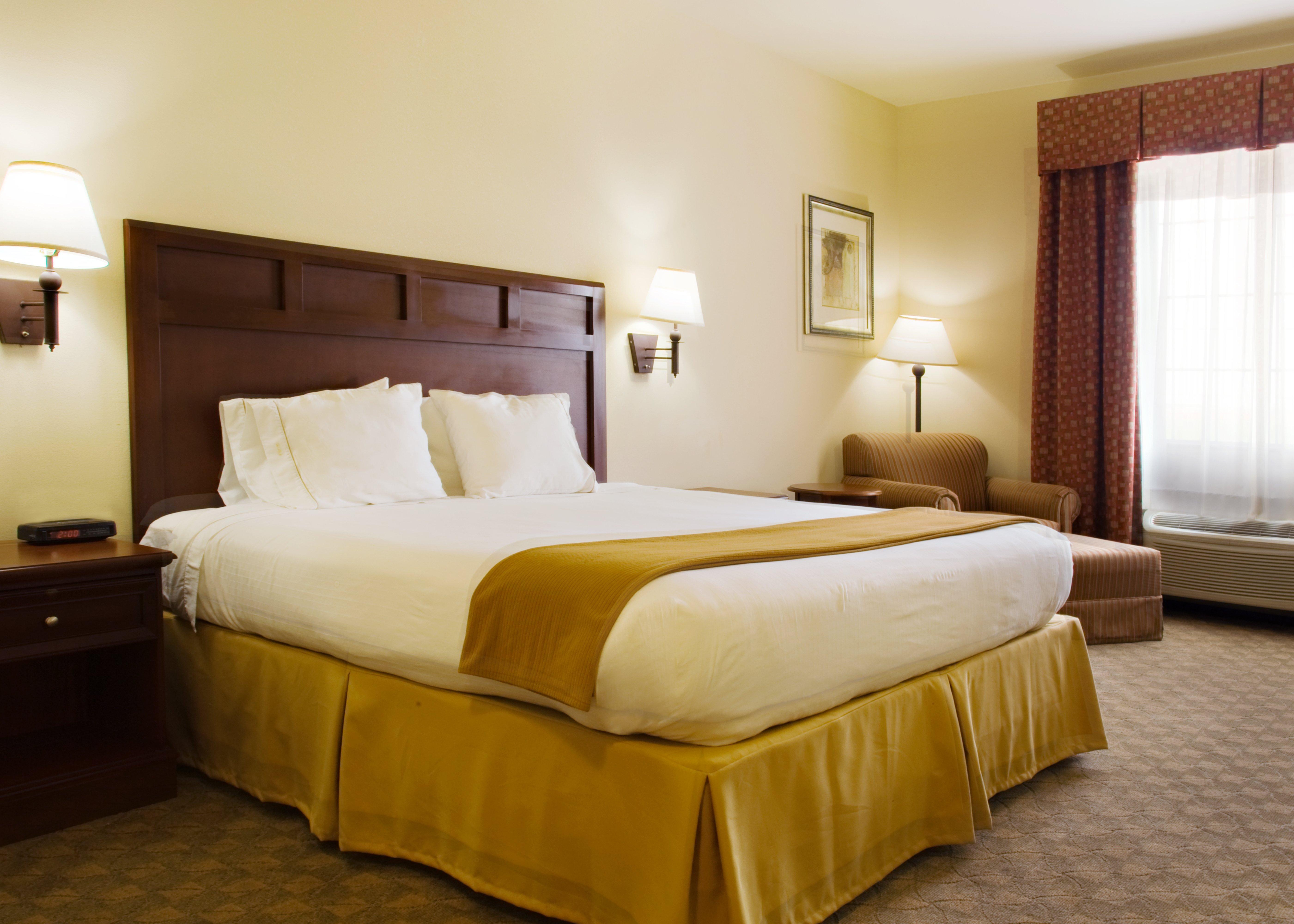 Holiday Inn Express Hotel & Suites Levelland By Ihg Exterior photo